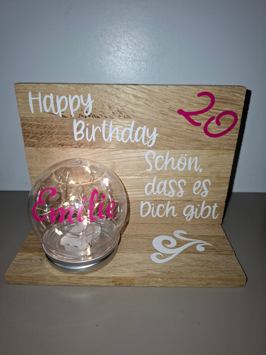 Klötzchenwand mit Leuchtkugel zum Geburtstag - Schriftfarbe anpassbar