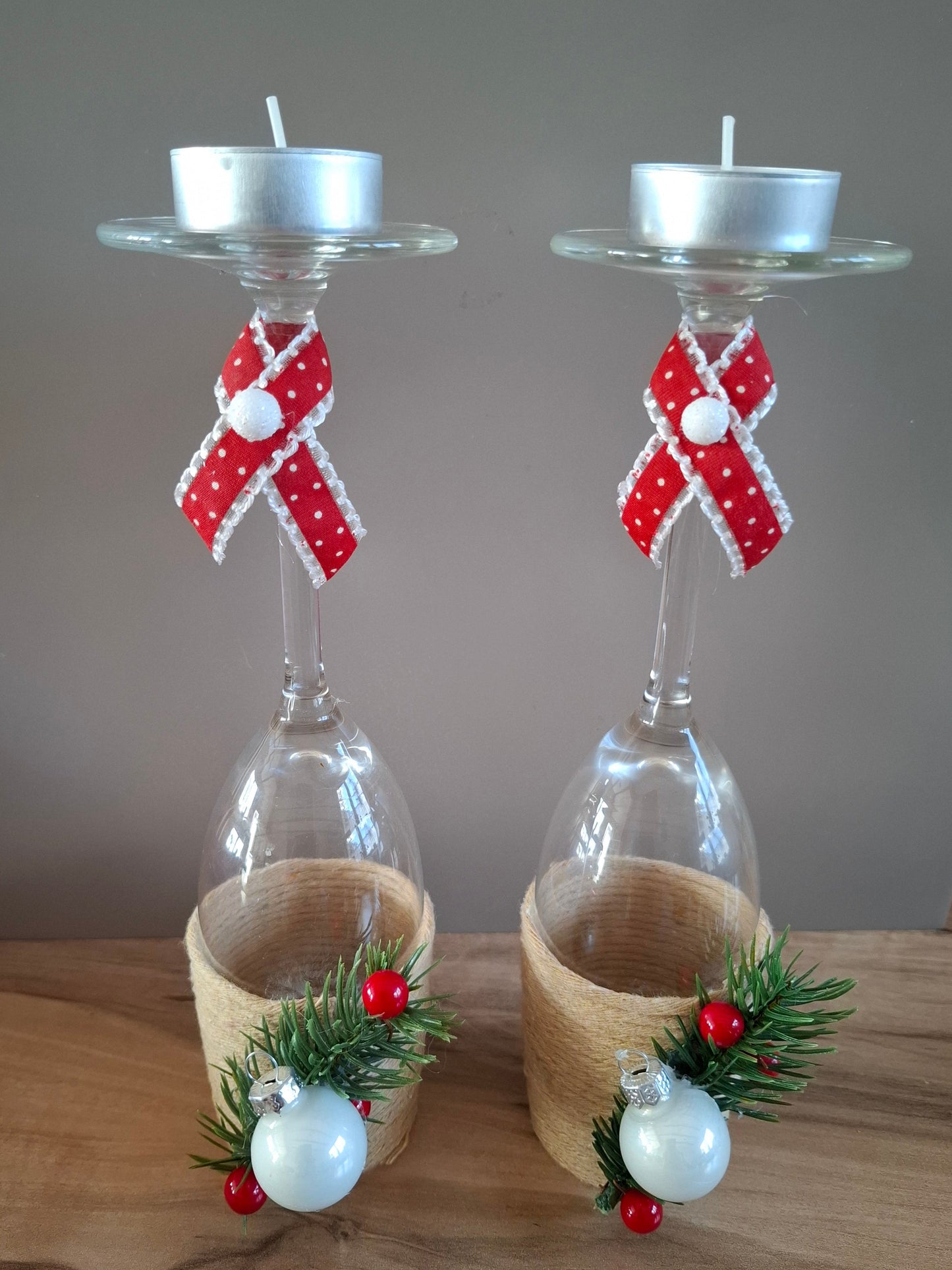 Teelichthalter Sektglas weihnachtlich dekoriert