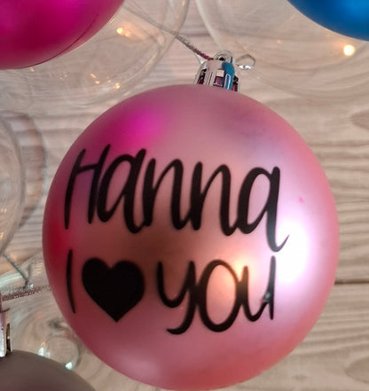 Weihnachtskugeln mit Motiv in diversen Farben