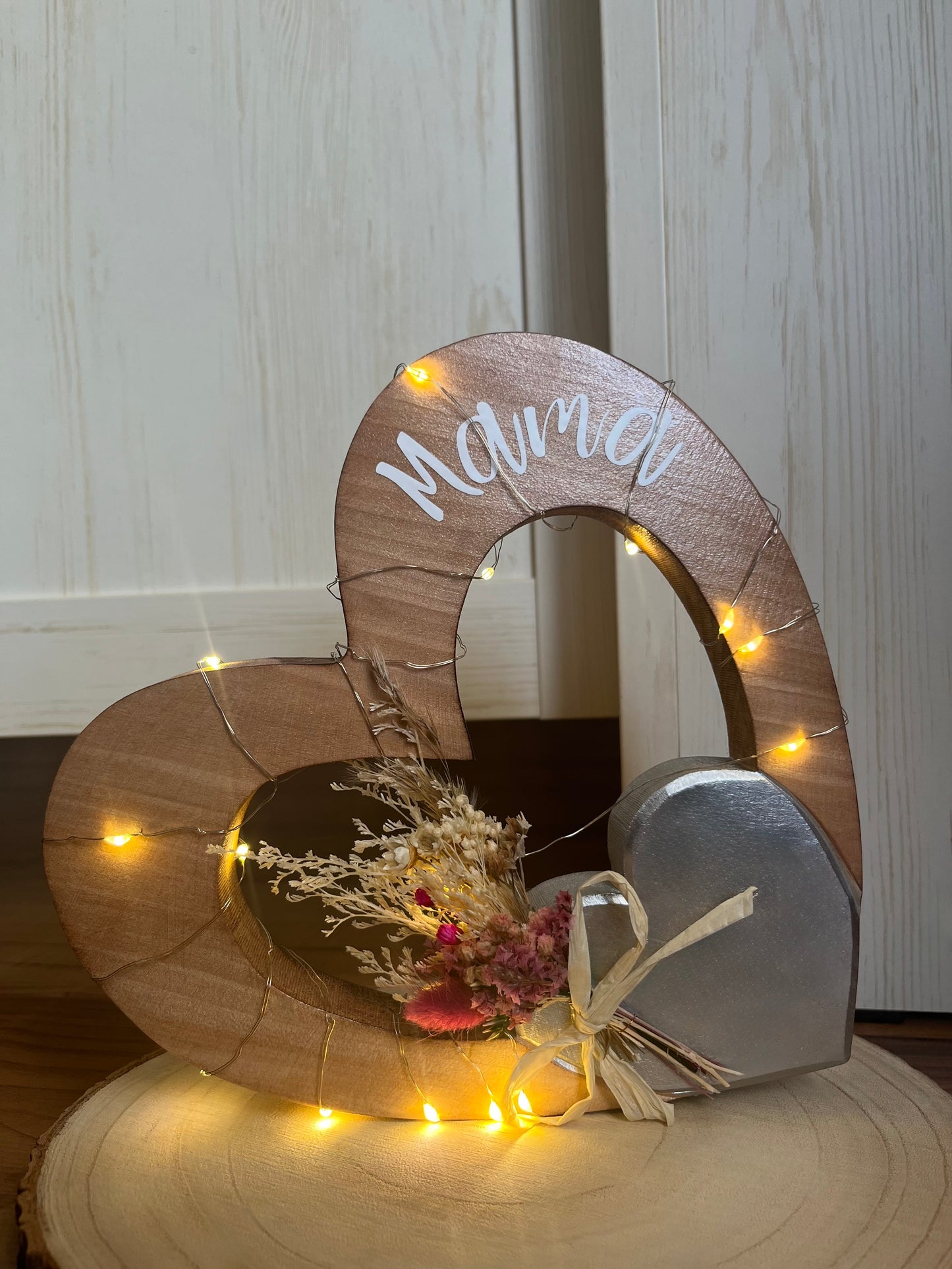 Holzherz "Mama" groß mit LED-Lichterkette