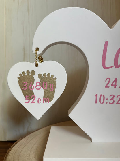 Großes Herz mit Geburtsdaten pink, personalisiert